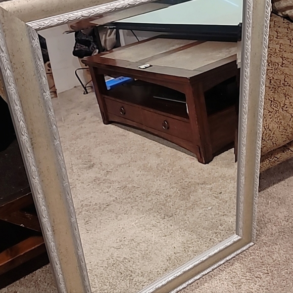 Mirror - Picture 4 of 7